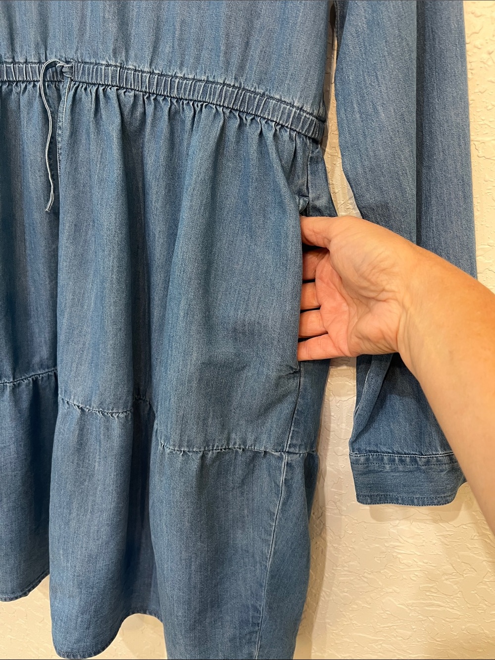 Lands’ End Girls Chambray Shirt Dress Tiered Collared Pockets XL 14-16 - Picture 4 of 10